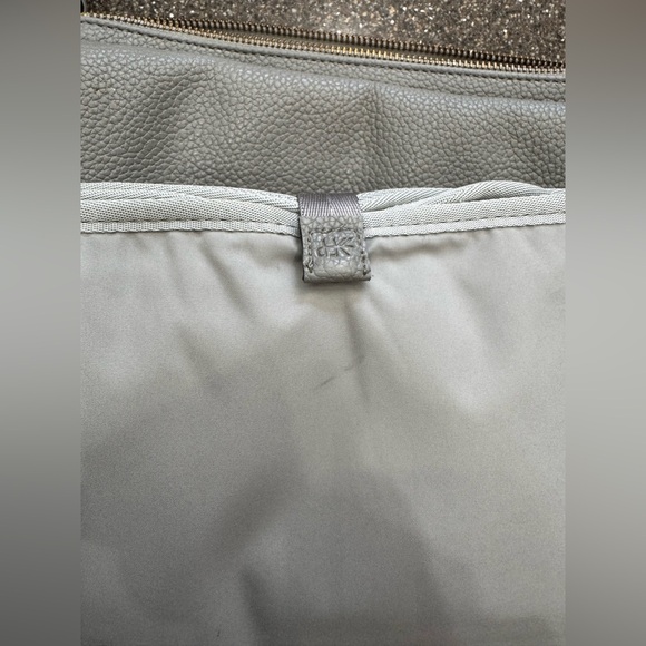 Freshly Picked Classic Crossbody Diaper Bag Gray - Picture 3 of 15